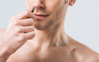 Hoe gebruik je een neushaar trimmer?